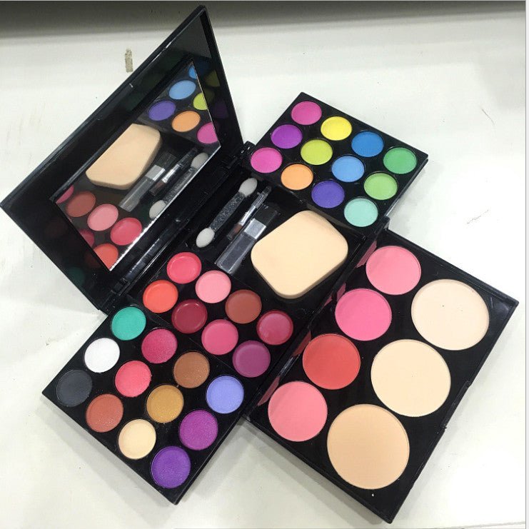 24 Color Eyeshadow Makeup Set with Blush & Lipstick