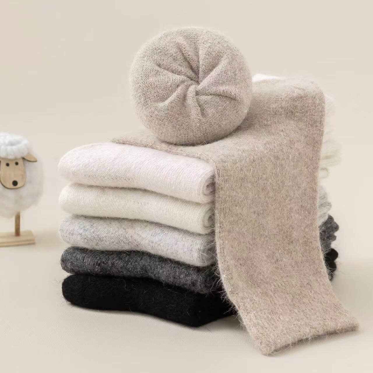 Thick Cashmere Wool Socks – Warm Mid-Tube