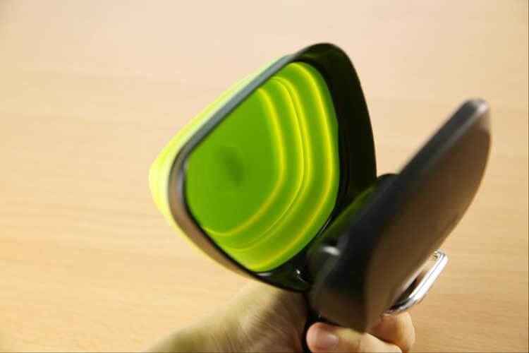 Foldable Dog Pooper Scooper – Waste Picker