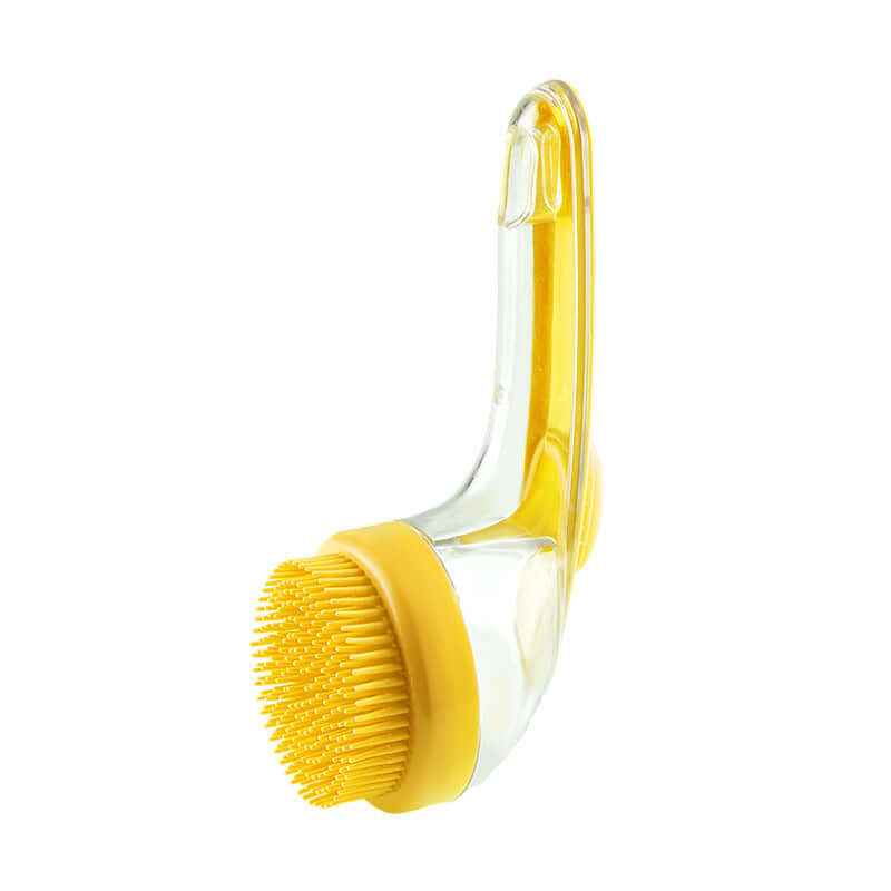 Pet Bath Brush with Long Handle: Dog & Cat